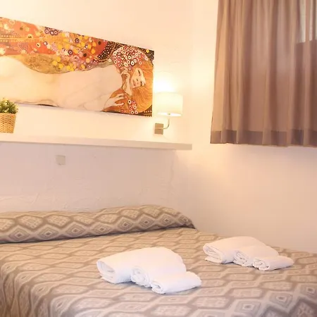 All'etrusconia Castagneto Carducci Hotel